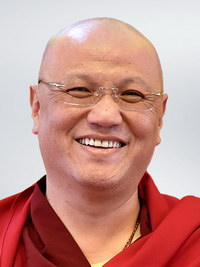 Jego Eminencja Drubłang Sangje Njenpa Rinpocze